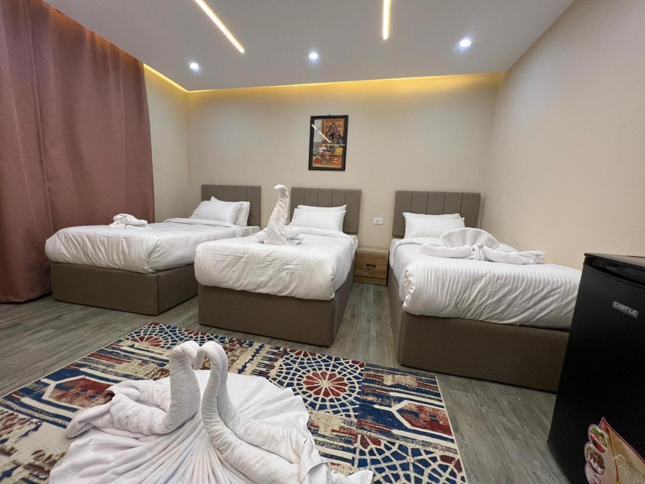Pyramids Hotel Kafret el-Gabal Extérieur photo