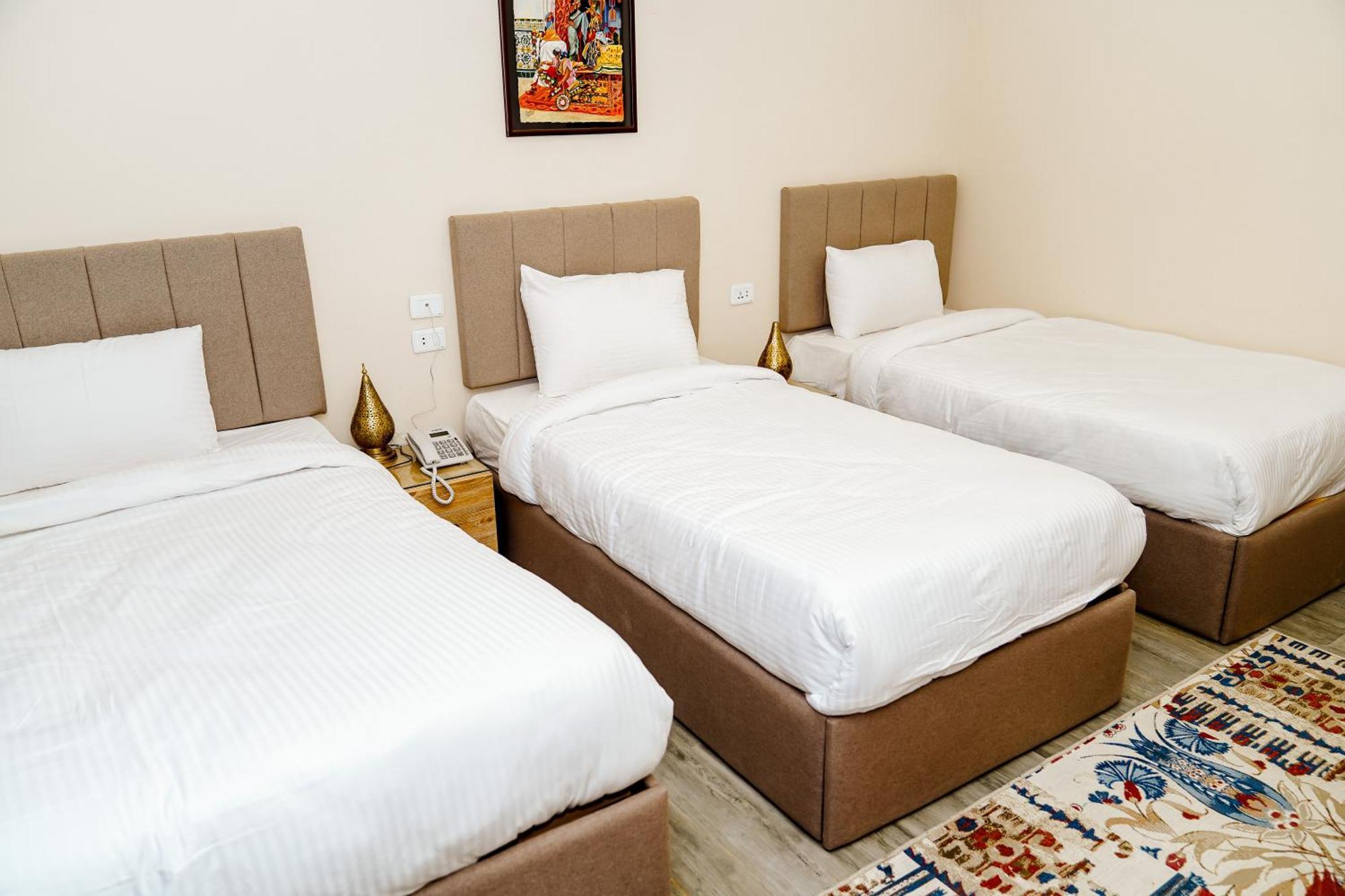 Pyramids Hotel Kafret el-Gabal Extérieur photo