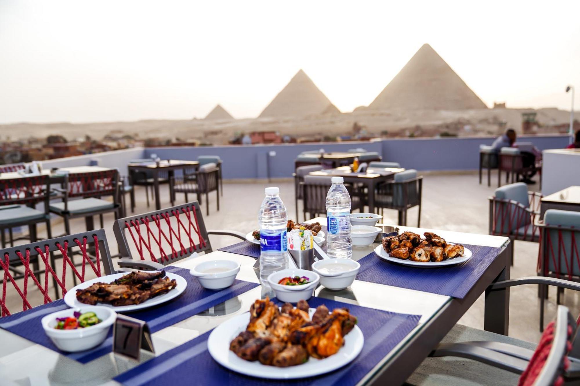 Pyramids Hotel Kafret el-Gabal Extérieur photo