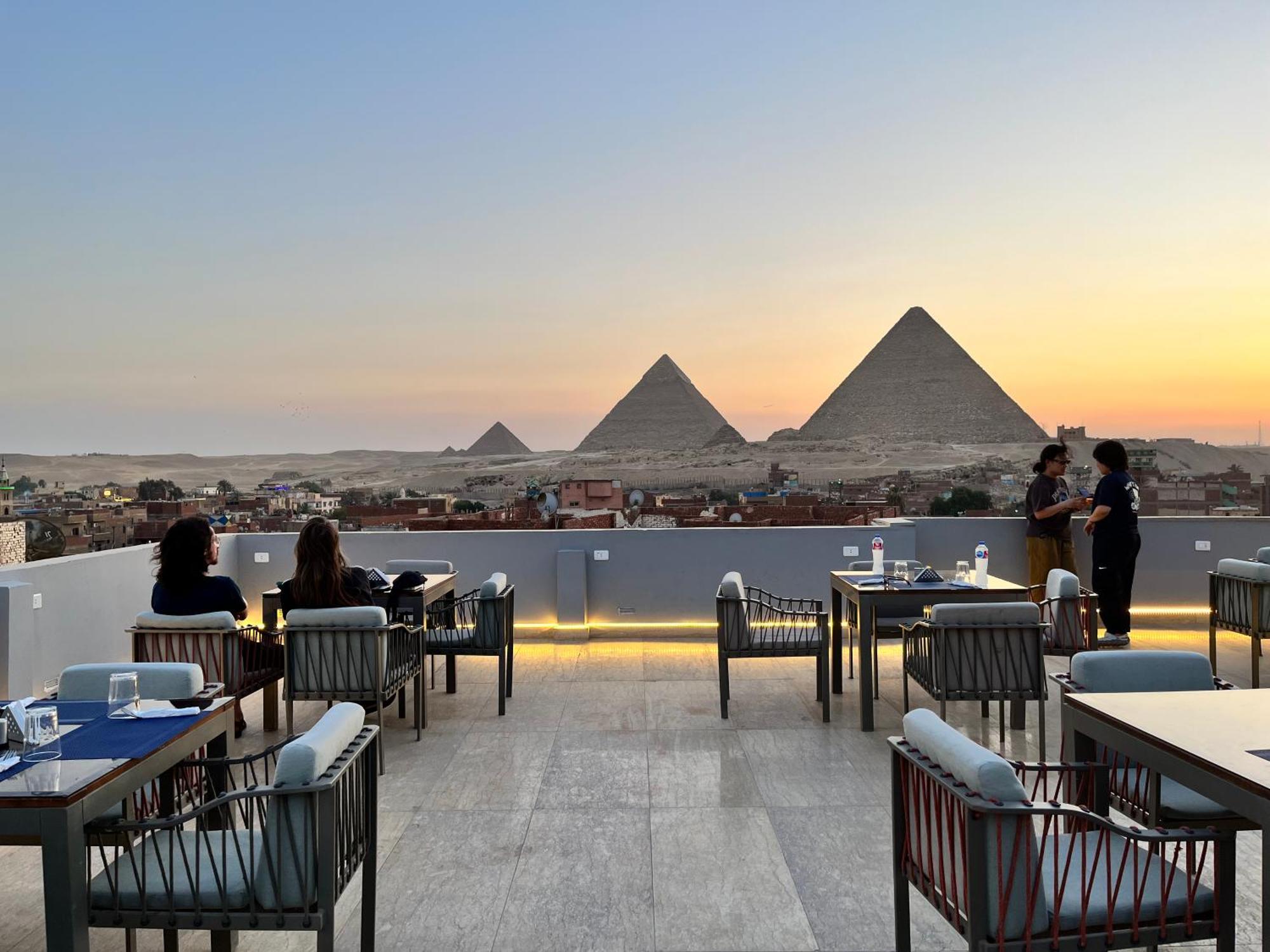 Pyramids Hotel Kafret el-Gabal Extérieur photo